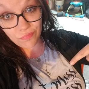 Meet your Posher, Janel